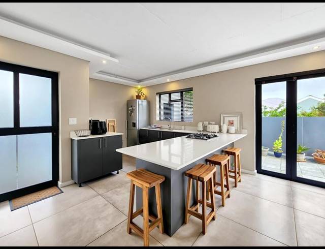 2 BEDROOM HOUSE FOR SALE IN SALT RIVER